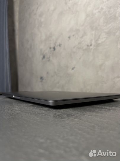 Macbook pro 13 m1 8gb 512gb