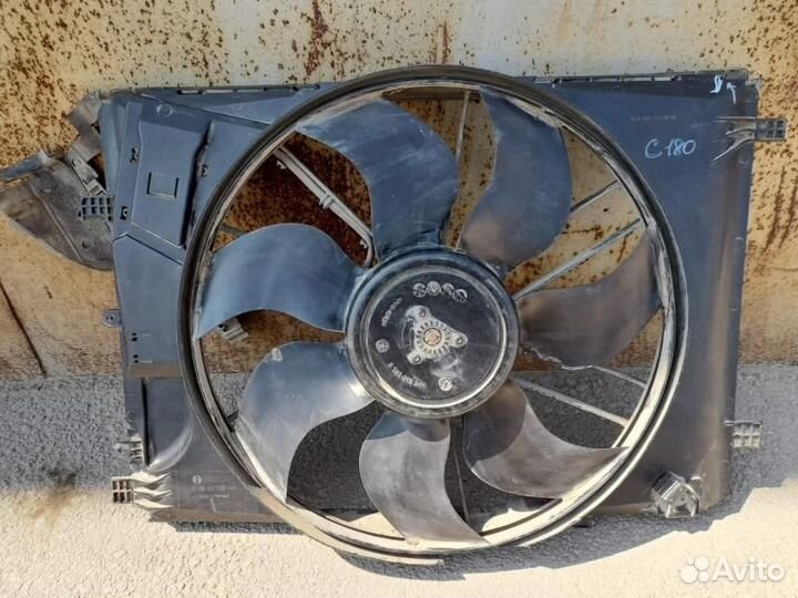 Вентилятор радиатора в сборе с диффузором Mercedes