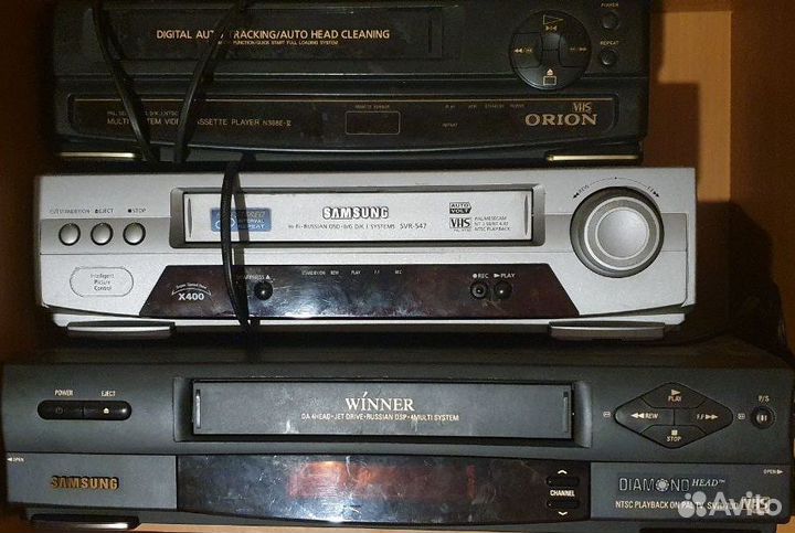 Видеомагнитофон Samsung