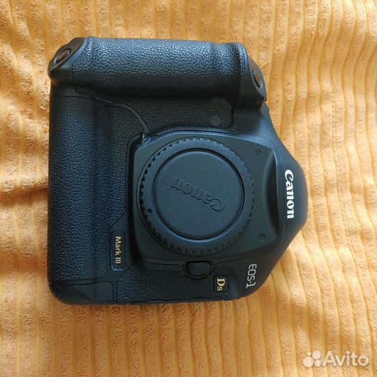 Canon eos 1ds mark iii