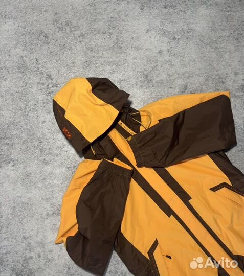 Ветровка K2 (mammut, jack wolfskin)