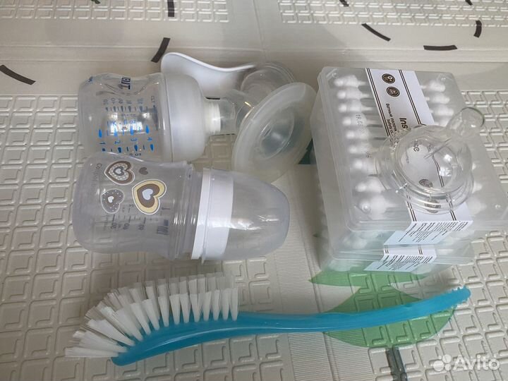 Молокоотсос avent и принадлежности для малыша