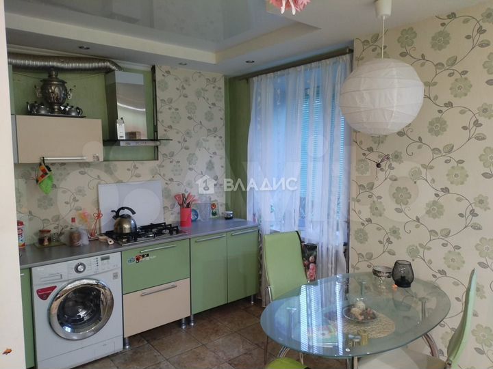 2-к. квартира, 58,7 м², 2/5 эт.