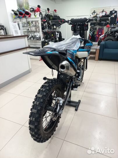 Мотоцикл Avantis Enduro 250 EFI Exclusive (H)