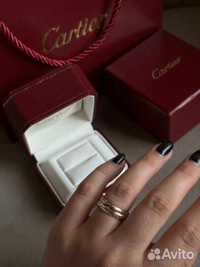 Кольцо Cartier Trinity золотое