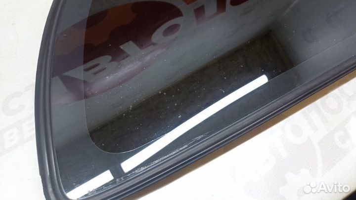 Форточка кузова задняя правая Toyota Caldina ST190