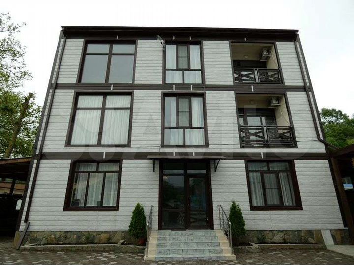 Комната 30 м² в 5-к., 3/3 эт.