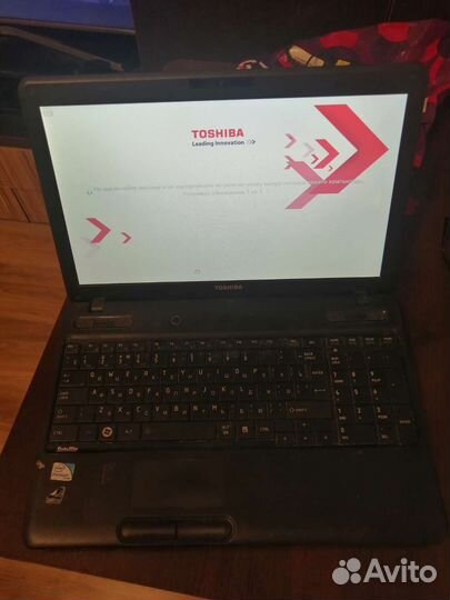Ноутбук toshiba