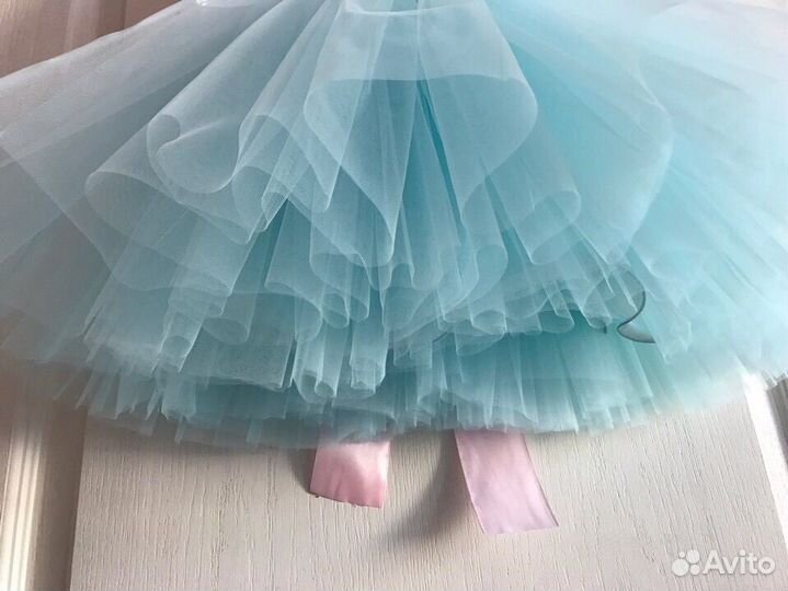 Поатье на девочку