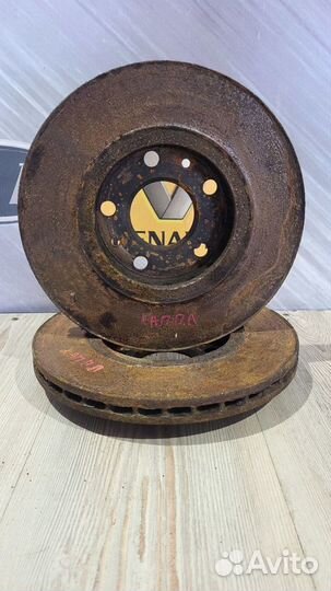 Тормозной диск перед Renault kaptur