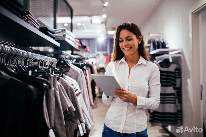 Продавец в магазин одежды