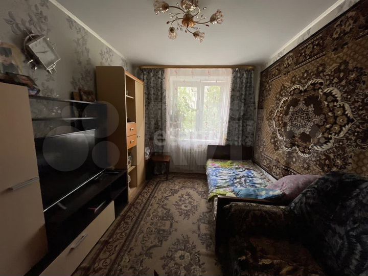 3-к. квартира, 63 м², 2/5 эт.