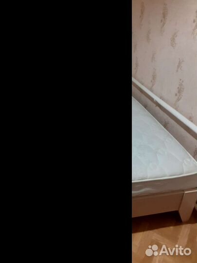 Кровать 2х спальная с матрасом