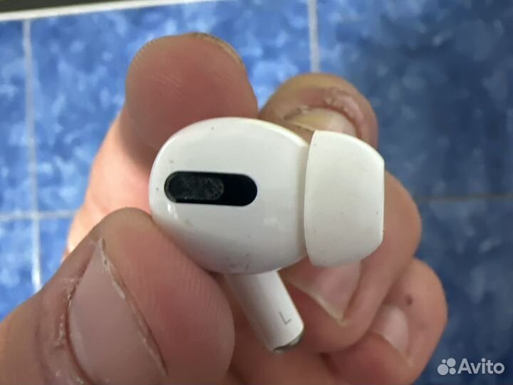 Airpods pro левый наушник оригинал, бу