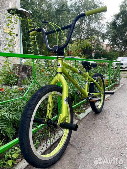 Трюковой велосипед bmx