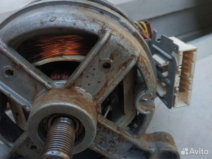 Электродвигатель для стиральной машины