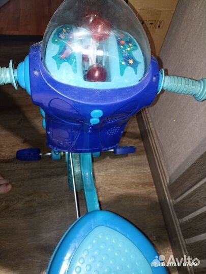 Велосипед, трёхколёсный