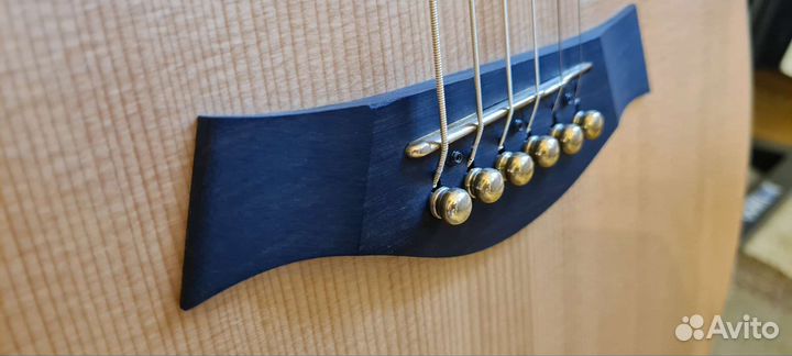 Ремонт гитар, комбоусилителей, педалей