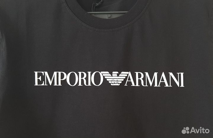 Футболка Emporio Armani черная