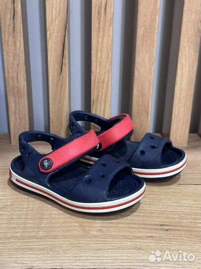 Сандалии crocs c6