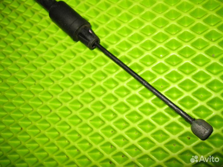 Трос cтояночного тормоз левый Ford Kuga