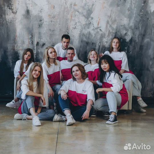 Менеджер по продажам фотографий