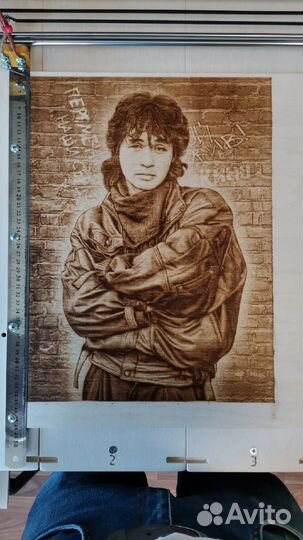 Картины по дереву подарок на любой праздник