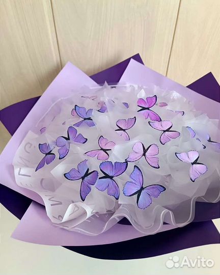 Букет из бабочек светящийся