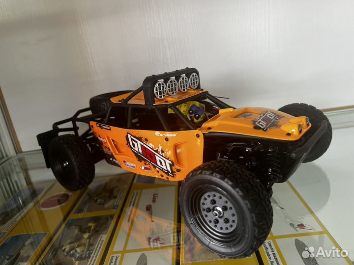 Радиоуправляемый трагги Carisma GT10DT 4WD RTR