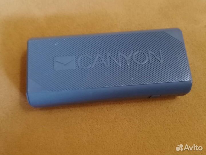 Повербанк на 4400mah