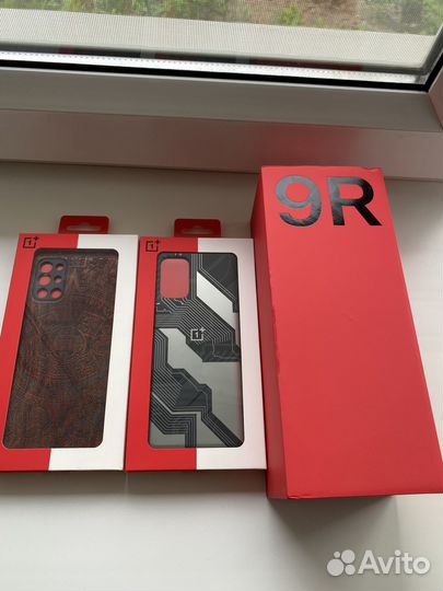 OnePlus 9R, 8/256 ГБ