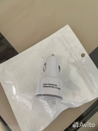 Автомобильная зарядка Defender ECA-02, new