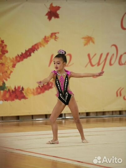 Купальник для художественной гимнастики