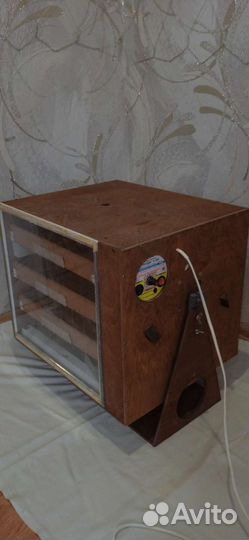 Инкубатор для яиц бу