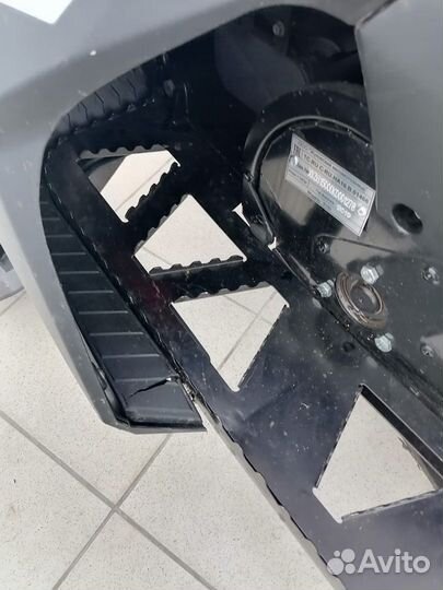 Снегоход Стелс Капитан 200 витринный