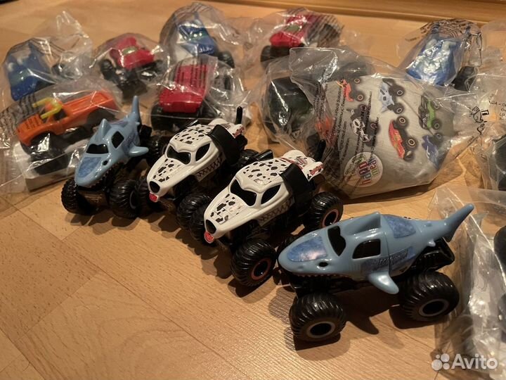 Игрушки Макдональдс Monster Jam
