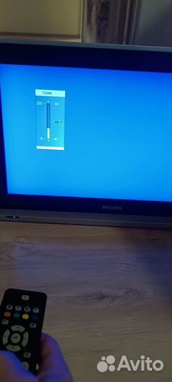 Телевизор Philips flat tv