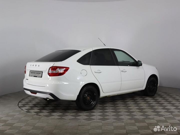 LADA Granta 1.6 МТ, 2022, 49 610 км