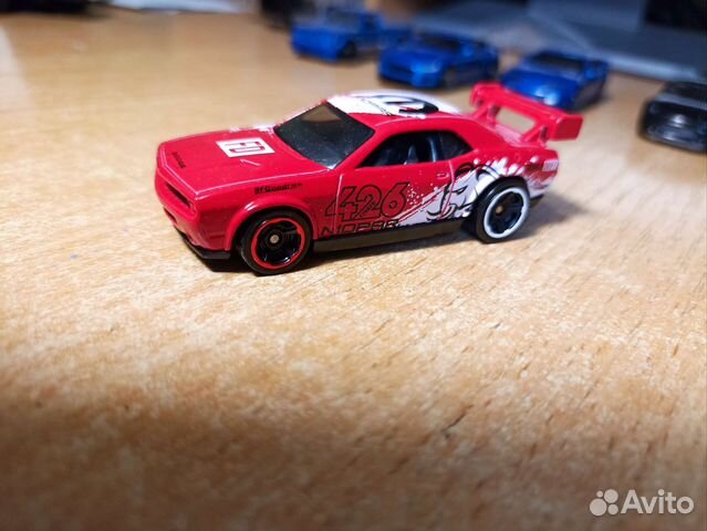 Hot wheels машинки