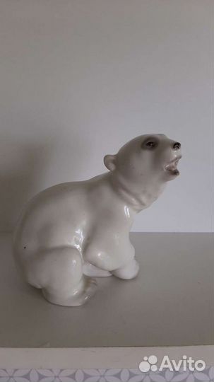 Медведь фарфор