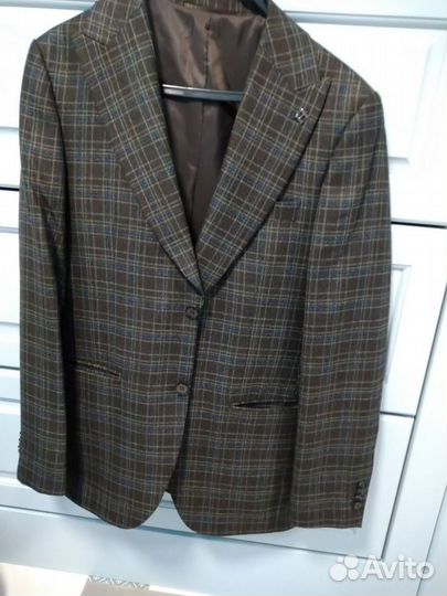 Мужской костюм тройка hermose 46