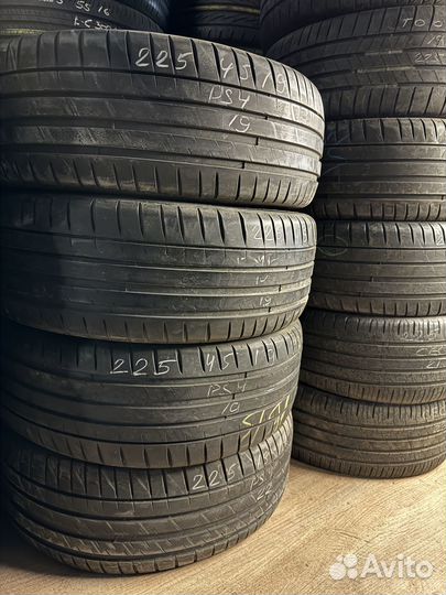 Michelin Pilot Sport 4 225/45 R19