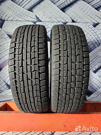 Goodyear Ice Navi Zea 215/60 R17