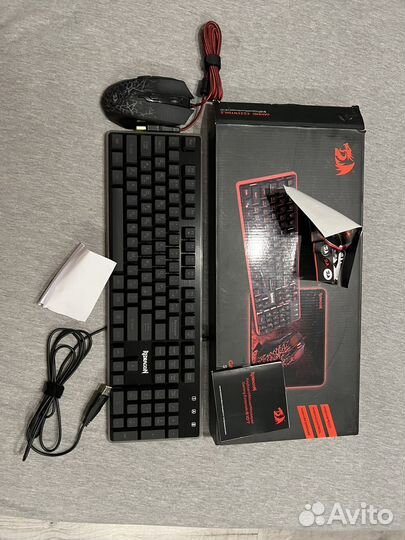 Игровая клавиатура и мышка с подсветкой, коврик