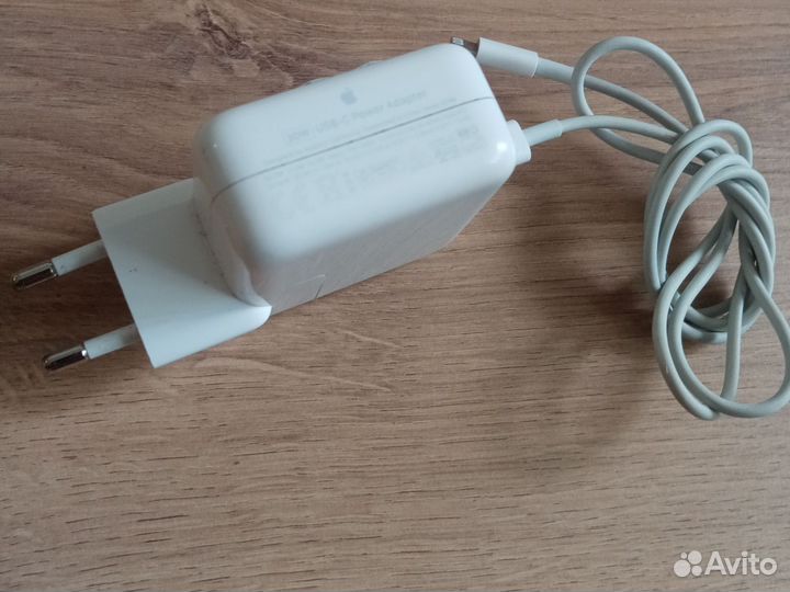 Зарядное устройство на iPhone 30w