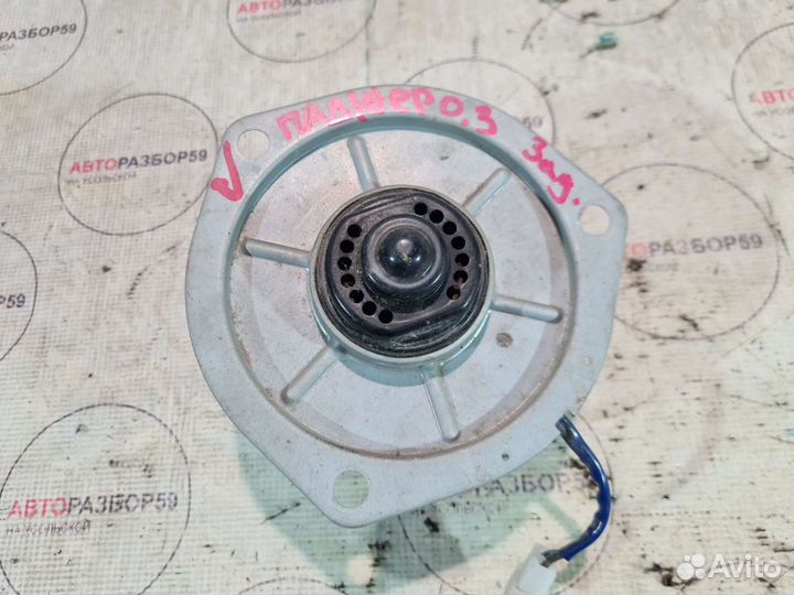 Моторчик задней печки Mitsubishi Pajero 2000-2006