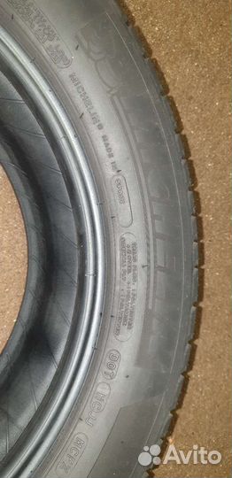 Michelin Defender XT 235/55 R17 99B