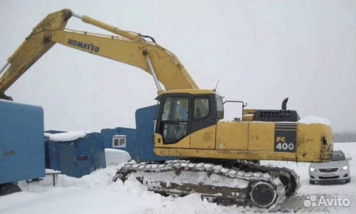 Komatsu PC400-7