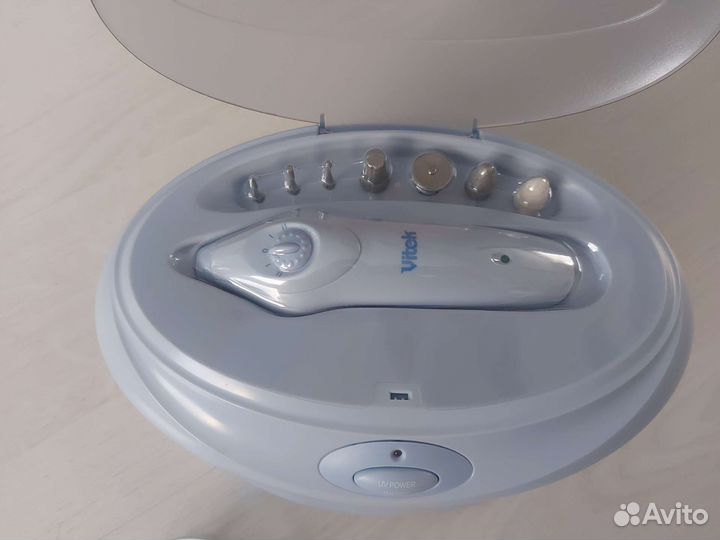 Маникюрный набор vitek с UV-лампой VT-2206