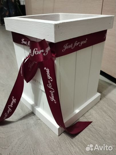 Коробка подарочная деревянная